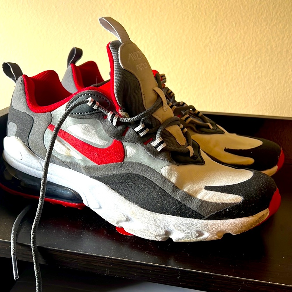 Nike air max270 5.5 Y